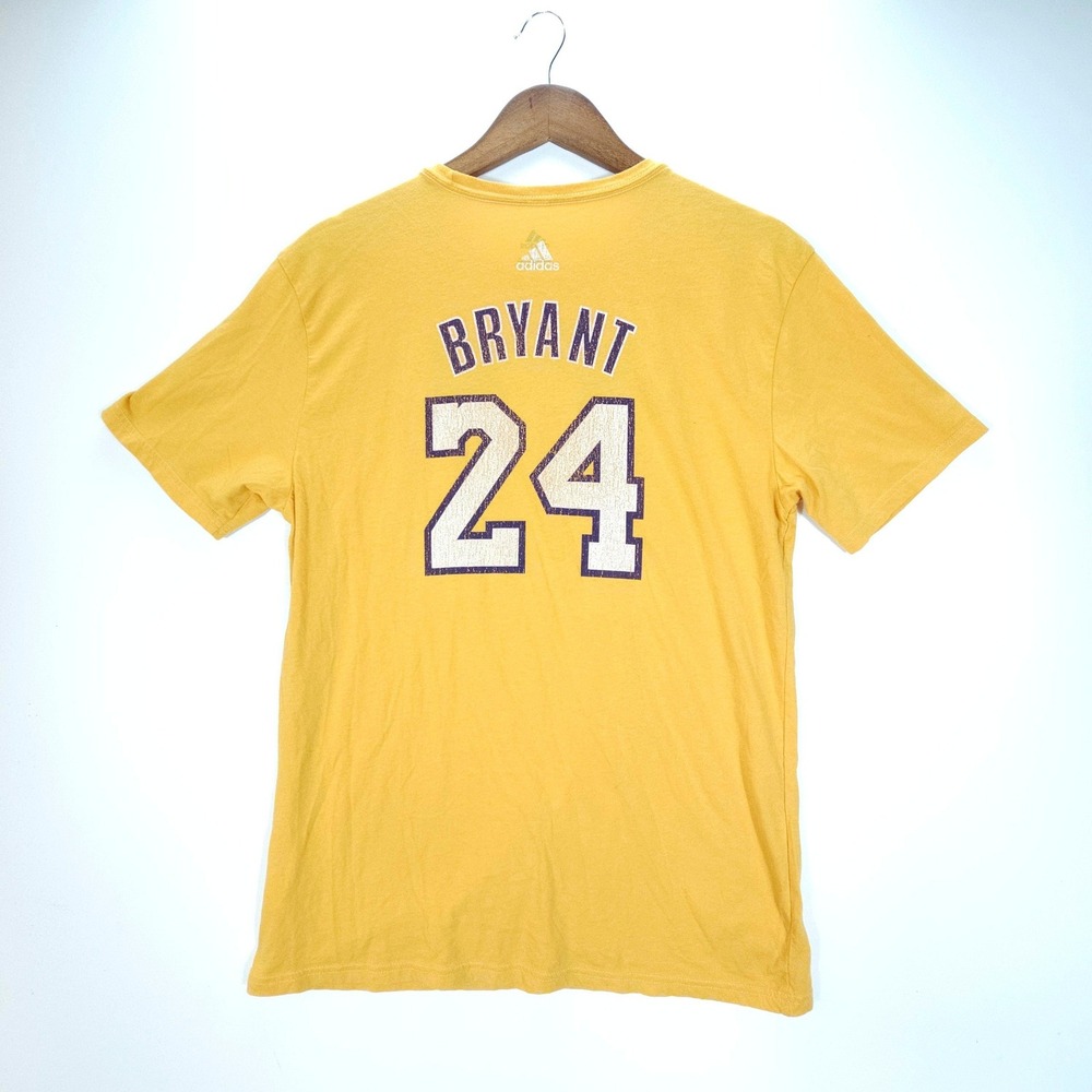 Adidas Kobe Bryant Lakers T Shirt Mens M Gold Y2K 24 Graphic Streetwear Tee - Picture 2 of 8